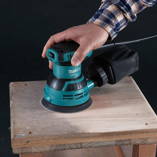 Makita M9204B Eccentric Palm Sander 125mm Electric 240W with Dust Suction System