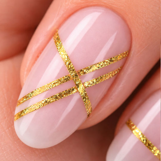Златиста Самозалепваща Декоративна Лента Тънка – Nail Art & Diy Декорация На Нокти