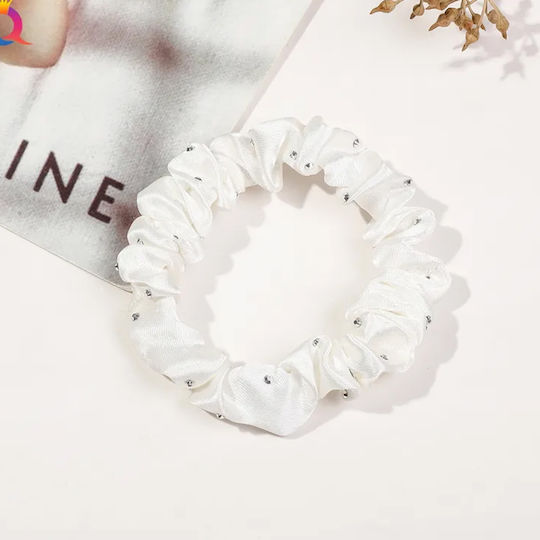 Avizar Classic Scrunchie Hair In Satin Pleated Diamant Chic White White