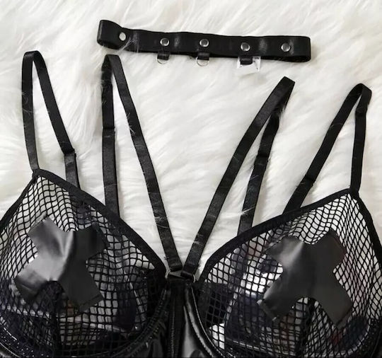 Set De Lenjerie Sexy 4 Bucăți Sutien Plasă Tanga Jartieră Și Colier Negru Piele Eco Ambalaj Cadou