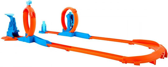 Hot Wheels Triple Loop Rennstrecke