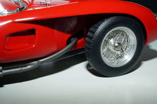Cmc 1/18 Ferrari Testa Rossa Rote Ponton Fender 1958 M-071