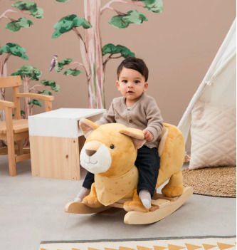 9902529 Sterntaler Leo Lion Люлеещо Се Животно – Детско Люлеещо Лъвче Leo Стабилна Седалка