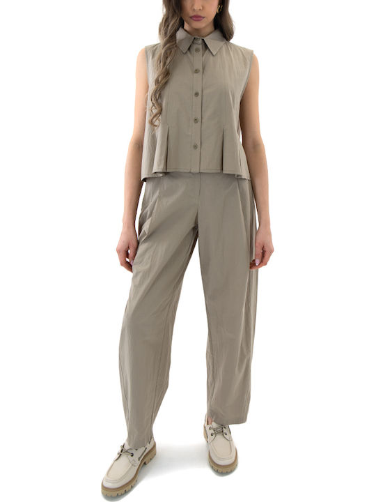 Women's High Rise Fabric Trousers with Rubber Band in Balloon Leg Style Beige