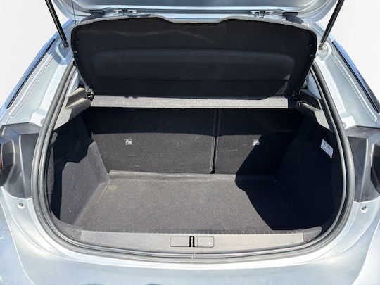 Opel Корса 1.5d MT6 '23