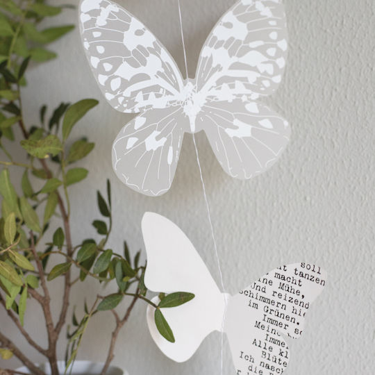 Raeder Paper Garland for Party Butterflies in White Colour 110cm