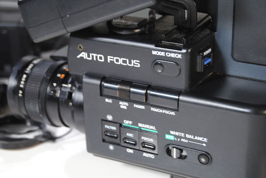Camcorder CMOS Sensor Storage on Memory Card GR-C2 VHS C