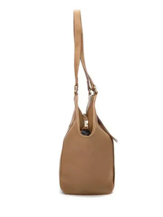 Damen-Schultertasche aus Wildleder in Camel
