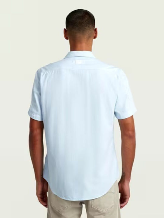 Short Sleeve Shirt in Narrow Fit Light Blue