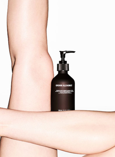 Grown Alchemist Moisturizing Body Restoring Lotion Against Dark Spots For Dry Very Dry Skin 300ml