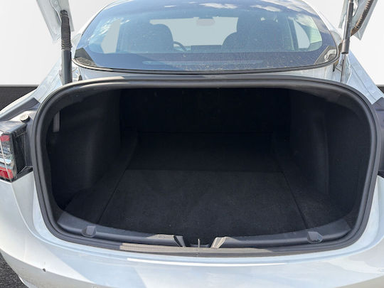Tesla Модел 3 Long Range '22