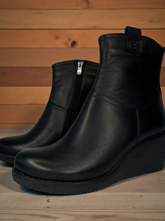 Leather Women's Ankle Boots with Platform Black