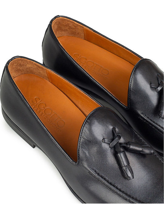 Men's Moccasins in Black Colour