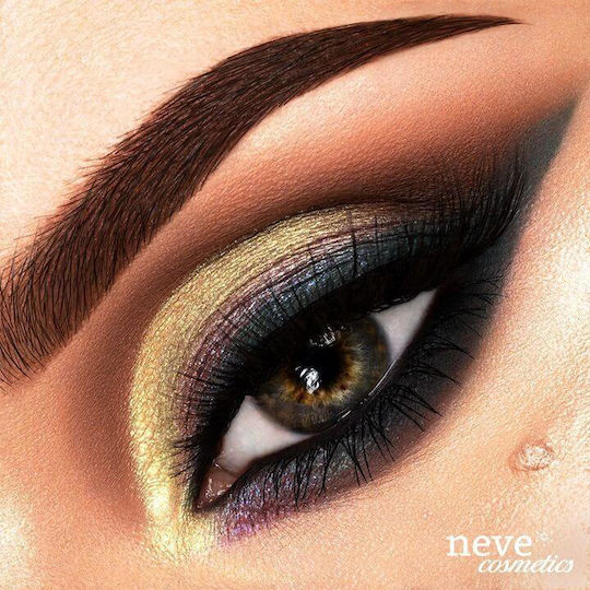 Neve Neve Eye Shadows in Pressed Powder Form with Green Colour