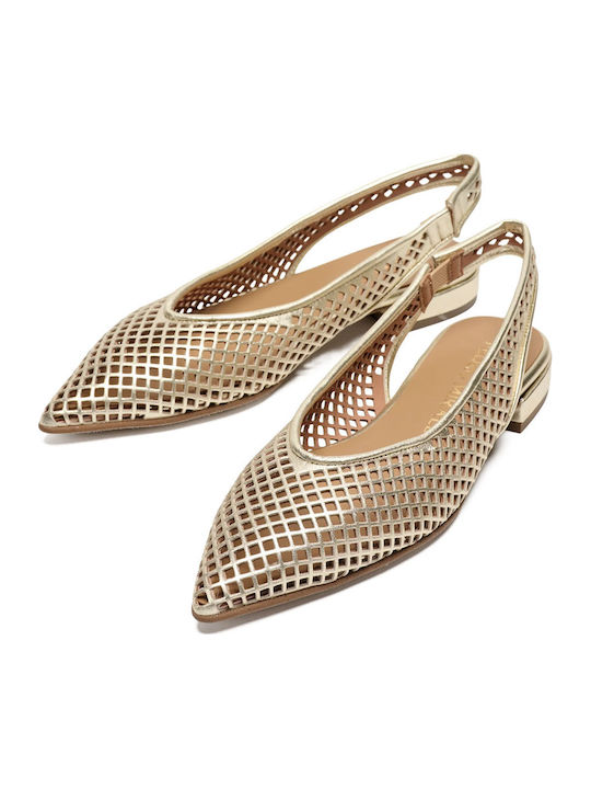 Goldene Pumps