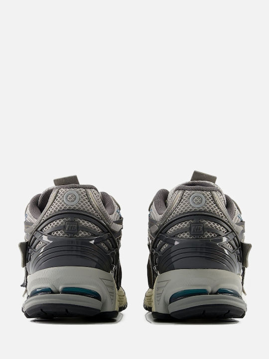 New Balance Men's Sneakers Brown