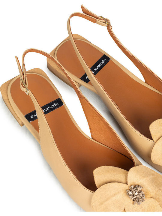 Women's Flat Sandals Beige