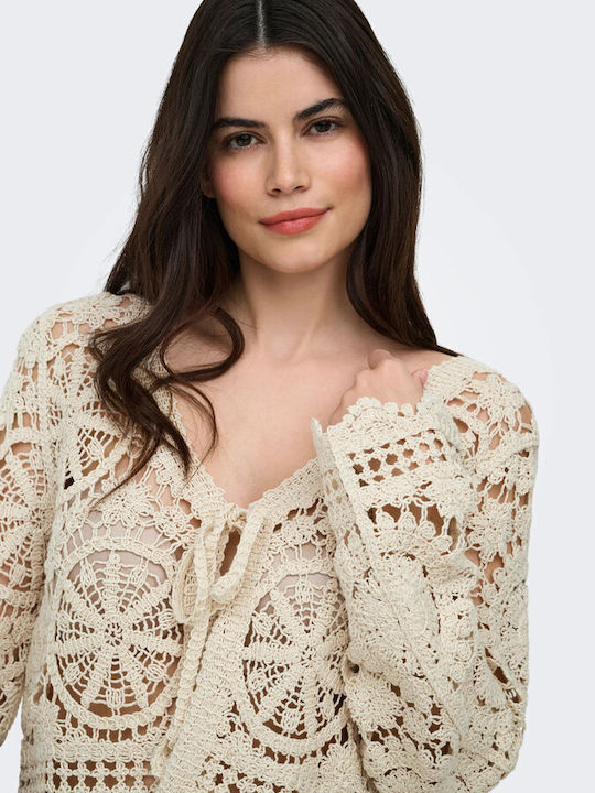 Kurze Gestrickte Damen Strickjacke in Beiger Farbe
