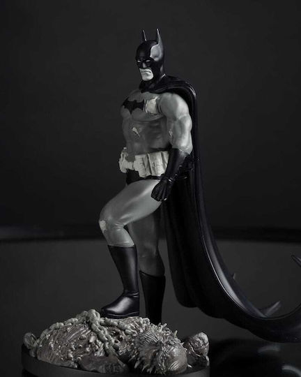Dc Direct Statue 1/10 Batman By Bjorn Barends Black White 18 Cm