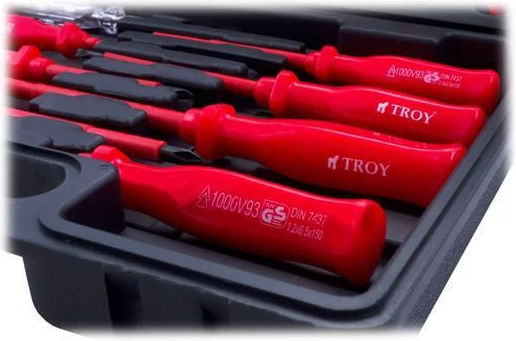 Troy Куфарче с 11 инструменти