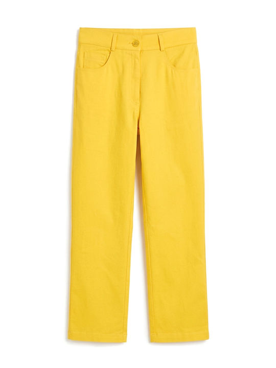 Women's High Rise Fabric Capri Trousers in Slim Fit Yellow