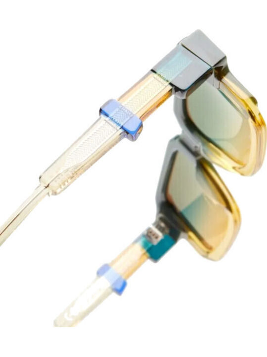 Kuboraum Unisex Sunglasses with Black Horn-Rimmed Frame and Gradient Lenses