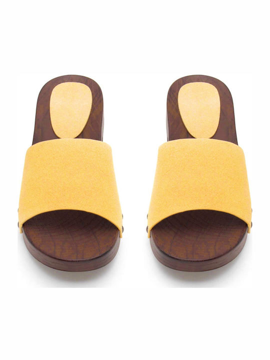 Mules With Heel In Blonde Colour