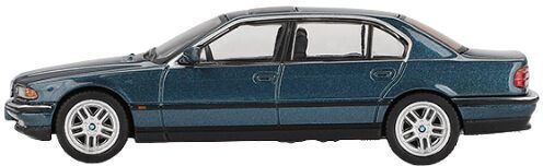 Mașină BMW 750i E39 Sorrento Albastru Metalizat 1998 Scara 1:64
