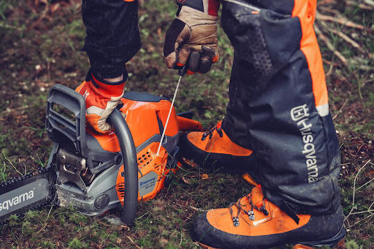 Husqvarna 564XP Gasoline Chainsaw 60cc 5.8kg with 50.8cm Blade