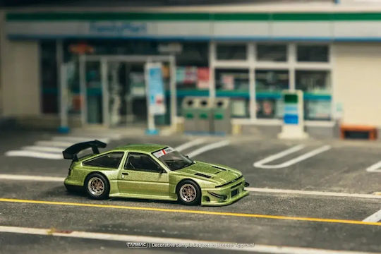 Model Mașină Toyota Sprinter Trueno Ae86 Widebody Verde 1:64 Tarmac Works