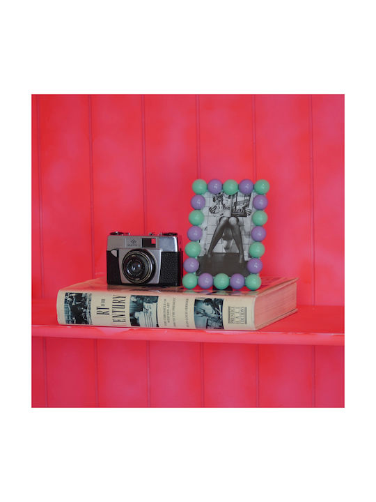 Housevitamin Plastic Photo Frame With Green Frame