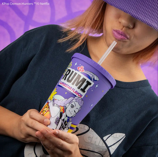 Kpop Demon Hunters - Tumbler (475ml) - Rumi Superstar Flavor Чаша от Пластмасова в Лилав Цвят със Сламка