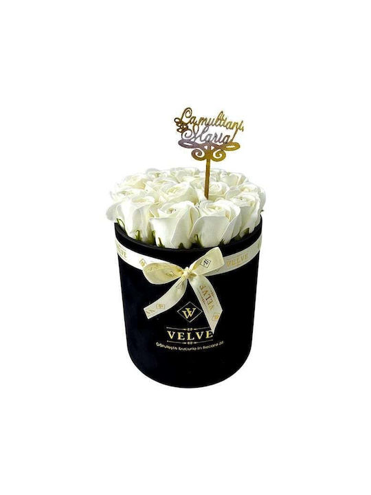 Aranjament Floral Crystal Beauty 15 Trandafiri Săpun Lucrați Manual Cristale În Cutie Catifea Neagră Capac „La Mulți Ani Maria!” Alb