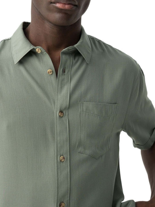 Short Sleeve Shirt in Regular Fit Green
