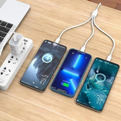 Kakusiga Mehrere Anschlusskabel USB zu Typ-C / Blitzschlag / Micro-USB Kabel 5A Weiß 1,2m KSC-1021