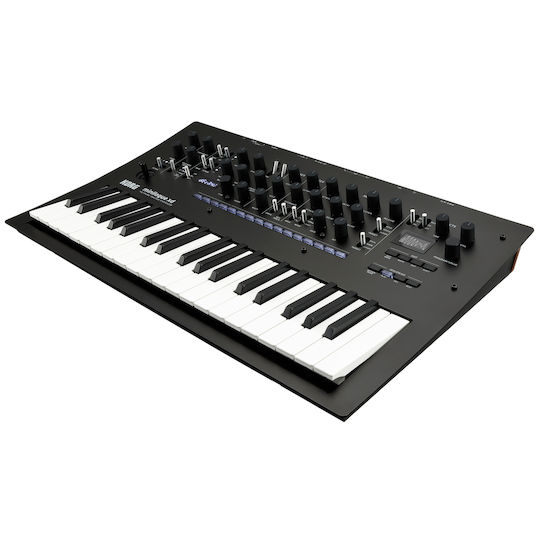 Korg Синтезатор