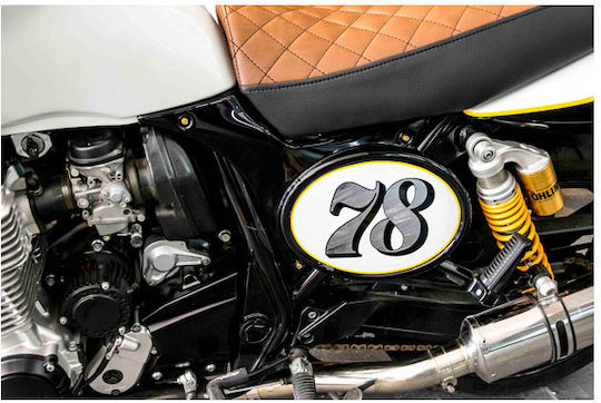 C-racer Σετ Πλαϊνές Βάσεις Αριθμού Ενσωματωμένα Καλύμματα Μοτοσυκλέτα 02-06 Yamaha Xjr1300 Μαύρο C-racer Side Plate Number Plate & Cover Kit
