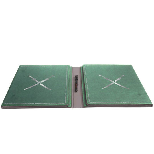 Artifacts Across Eternities Drizzt & Forgotten Realms Premium Dungeon Master's Screen