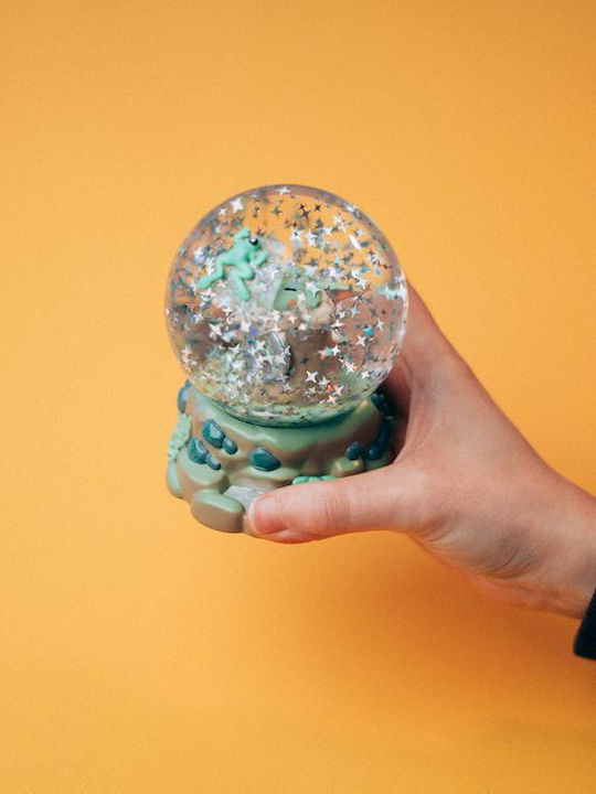Christmas Snow Globe With Star