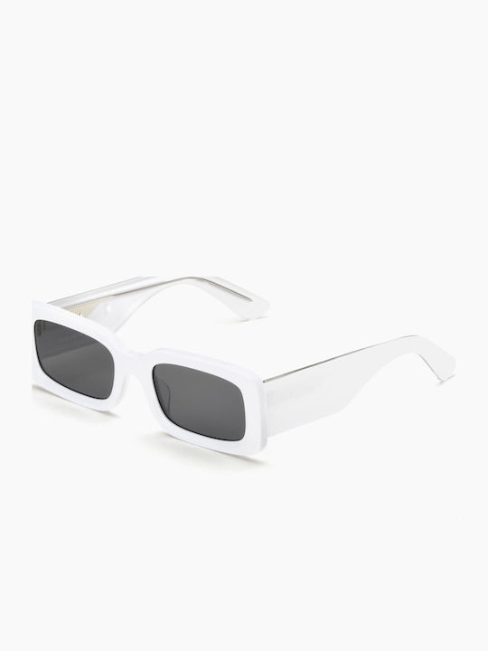 Akila Verve Men's Sunglasses with White Plastic Frame and Gray Lens 424848