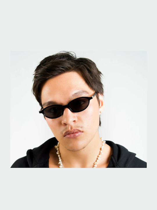 Oscar & Frank Sammy Women's Sunglasses with Black Horn-Rimmed Frame and Black Lens