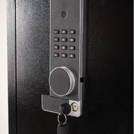 Tresor mit digitalem Schloss Abmessungen H45xB38xH32cm mit Gewicht 12.77kg SF00012