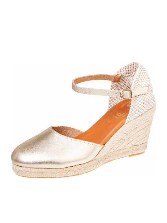 Marila Footwear
