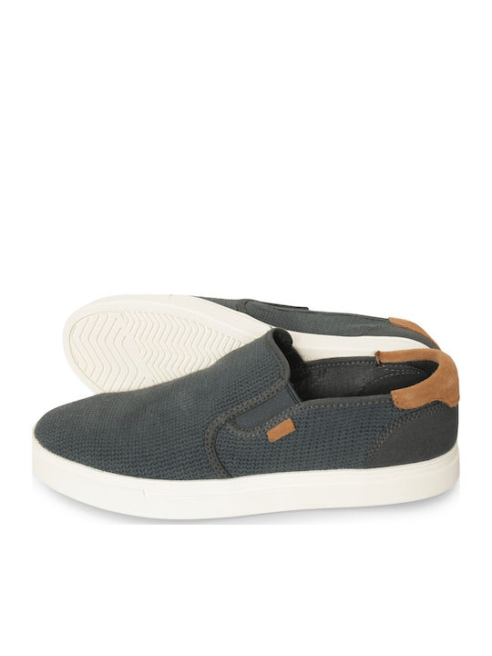 Toms