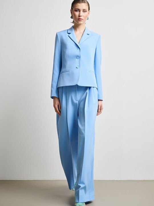 Desiree Langes Damen Tailliertes Blazer Hellblau