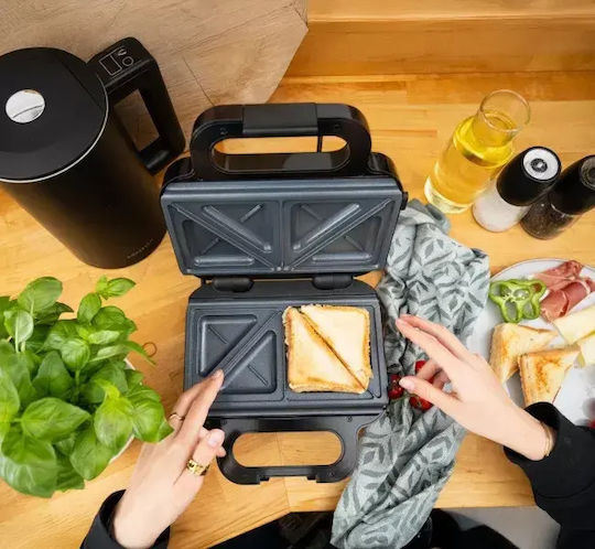 Kohersen Sandwich Maker Grill with Removable Plates 750W Black