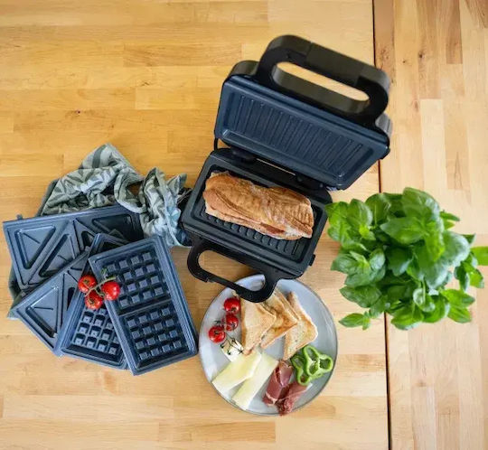 Kohersen Sandwich Maker Grill with Removable Plates 750W Black