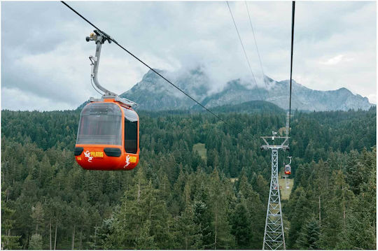 Panou Cable Cars În Munți Teleferic În Munți 90x60