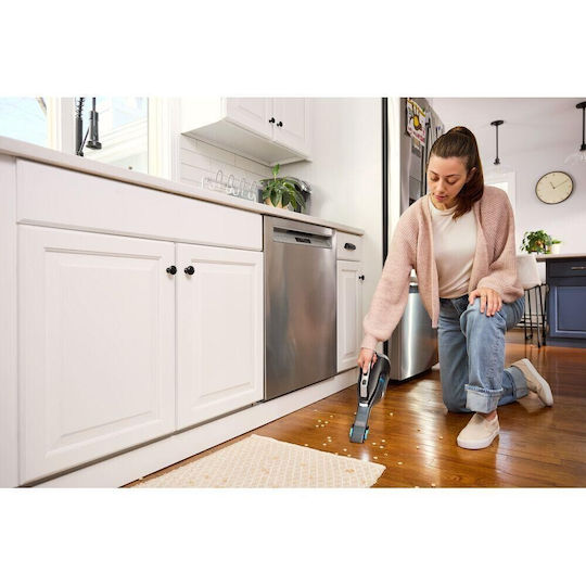Black & Decker Wiederaufladbarer Handstaubsauger 12V Silber