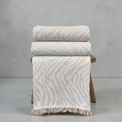 Linea Home Savanna Sofa Throw 2 Seater 180x240cm Ecru